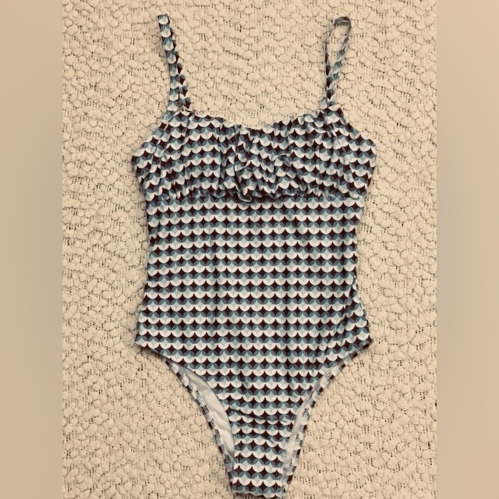 Refuge Swim One Piece Bathing Suit Size Medium NEW Without Tags